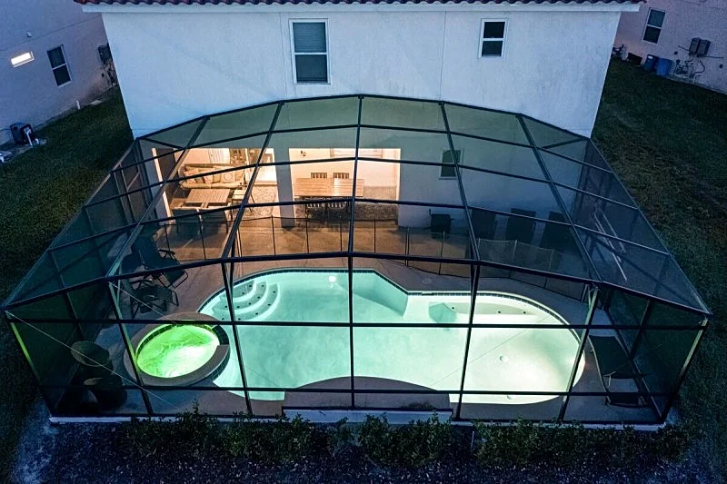 Sunshine Palace | 12 Beds, 11.5 baths | Private Pool in Davenport, Florida, United States — photo 2