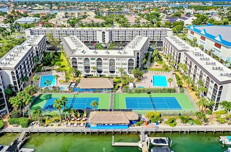 Popular 2 Story Cabana Unit I Nestled on Factory Bay