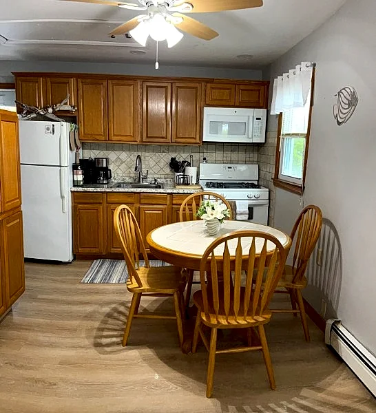 Great Winter Rental Pricing, 2 Bedroom in Seaside Heights, New Jersey, United States — photo 5