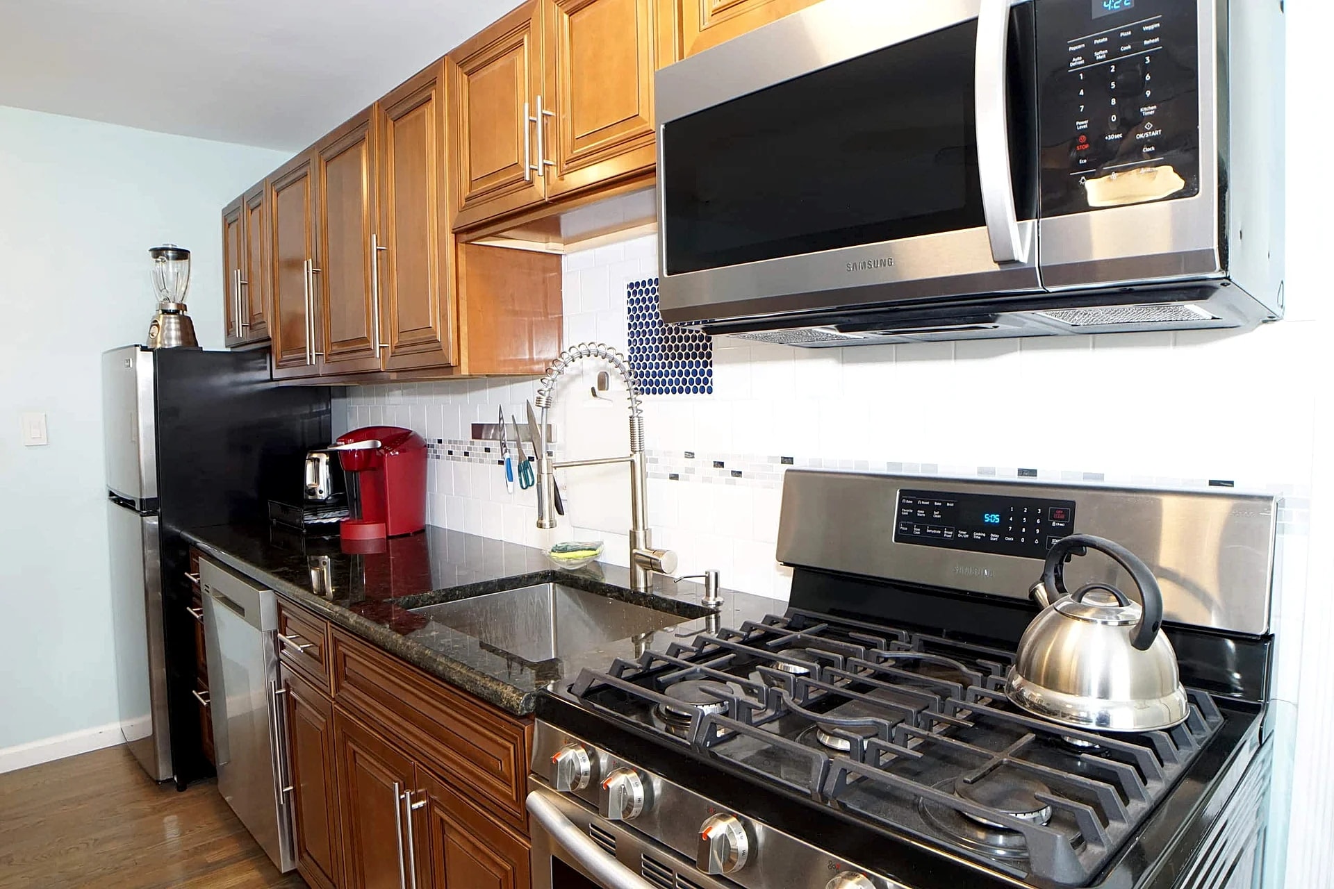 Wow. 2-Bedroom, 2-Bathroom: Beach Block in Seaside Heights, New Jersey, United States — photo 3