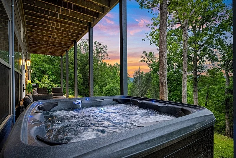 Just Below Heaven Cabin w/ Private Pool, Hot Tub, Firepit