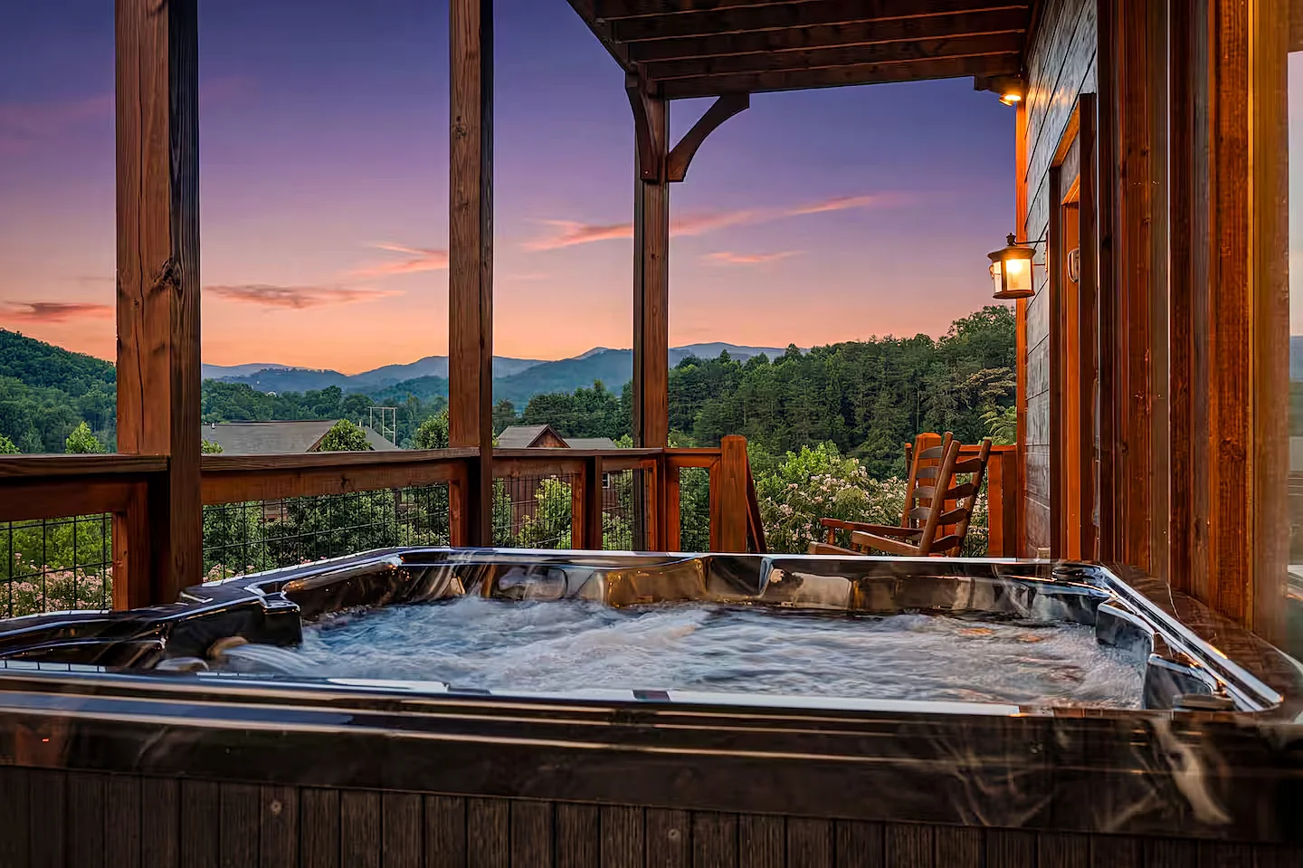 Beary Relaxed Cabin with Indoor Pool, Hot Tub & Game Room in Sevierville, Tennessee, United States — photo 2