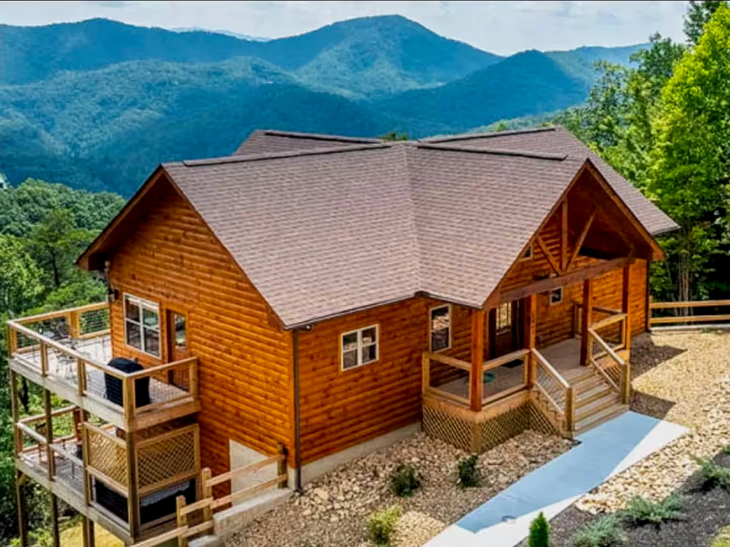 Bear Ridge Mountain View, Game Room & Hot Tub