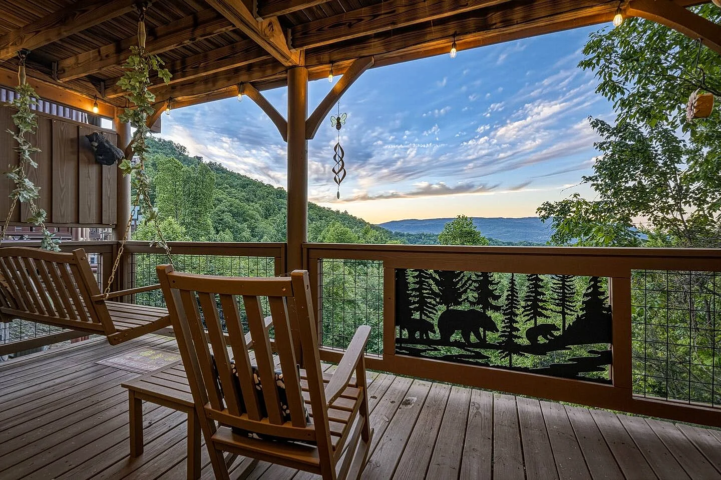 Bear Ridge Mountain View, Game Room & Hot Tub in Sevierville, Tennessee, United States — photo 2