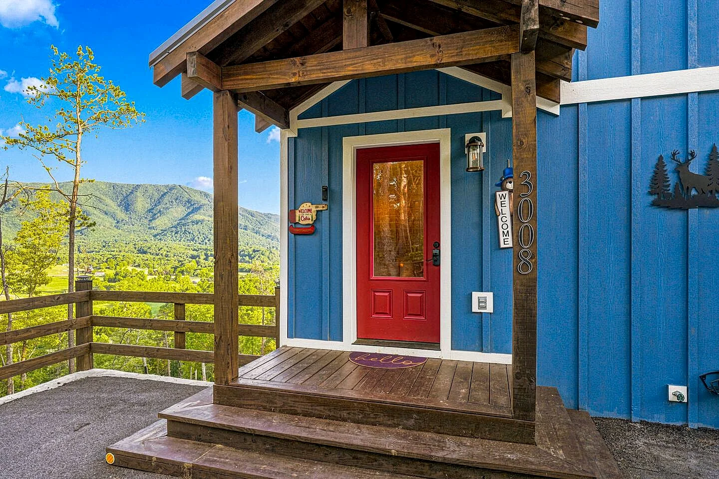 Mountain Mist Chateau – Cabin with Indoor Pool & Views in Sevierville, Tennessee, United States — photo 5