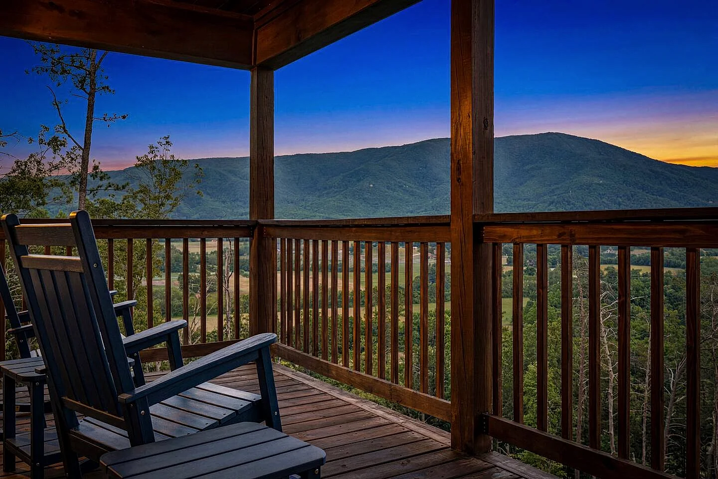Mountain Mist Chateau – Cabin with Indoor Pool & Views in Sevierville, Tennessee, United States — photo 4