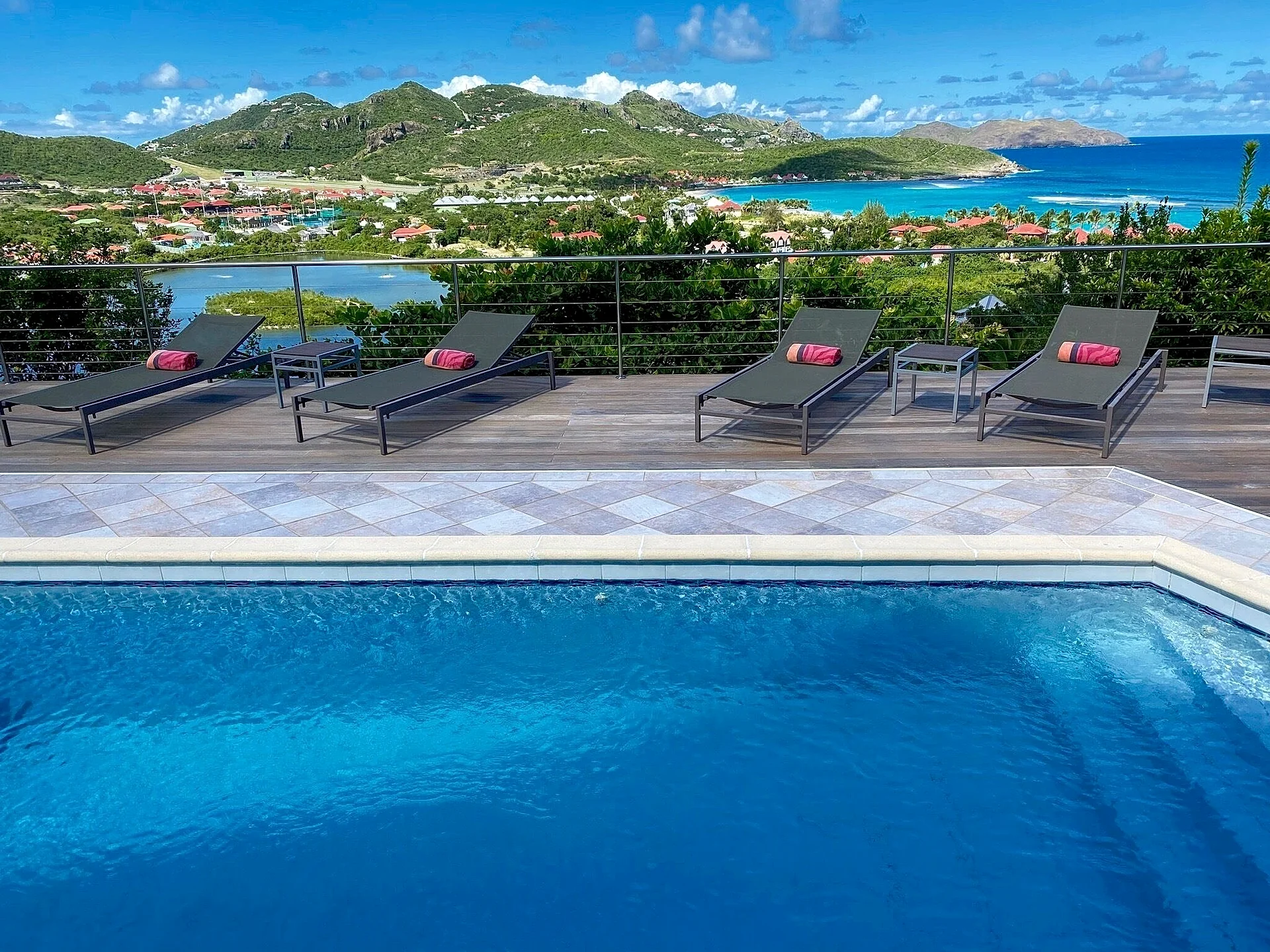 Deluxe Villa Les Acajous Spectacular View of St-Jean Beach