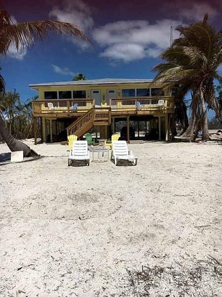 Oceanfront Apartment on Private Sandy Beach | Kayaks & Sandbar!