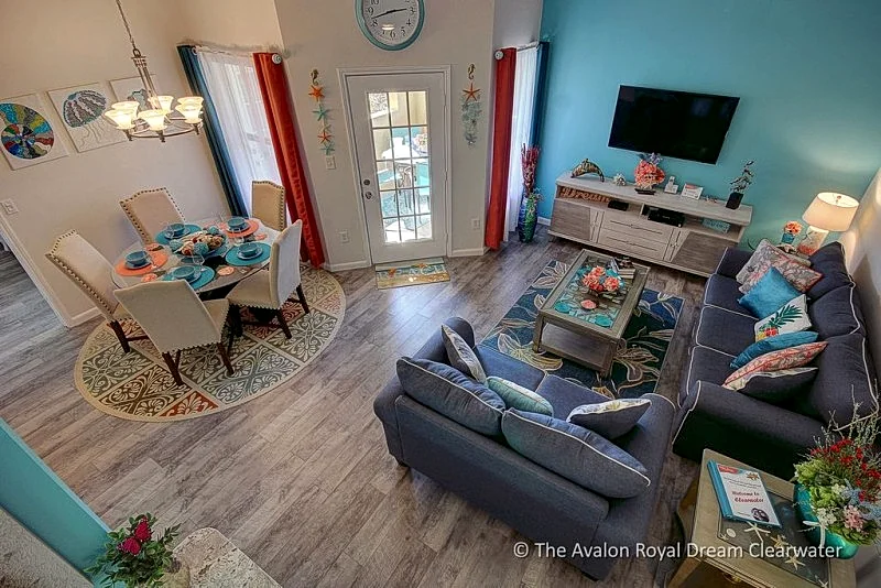 The Avalon Royal Dream; Cozy, Spacious, and Intimate