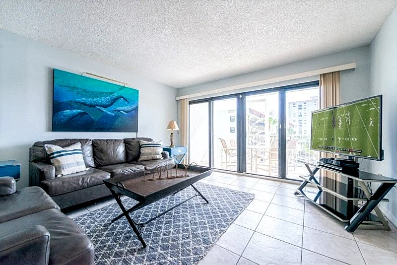 Amazing New Condo @ Top Resort! Beach/Ocean Views!