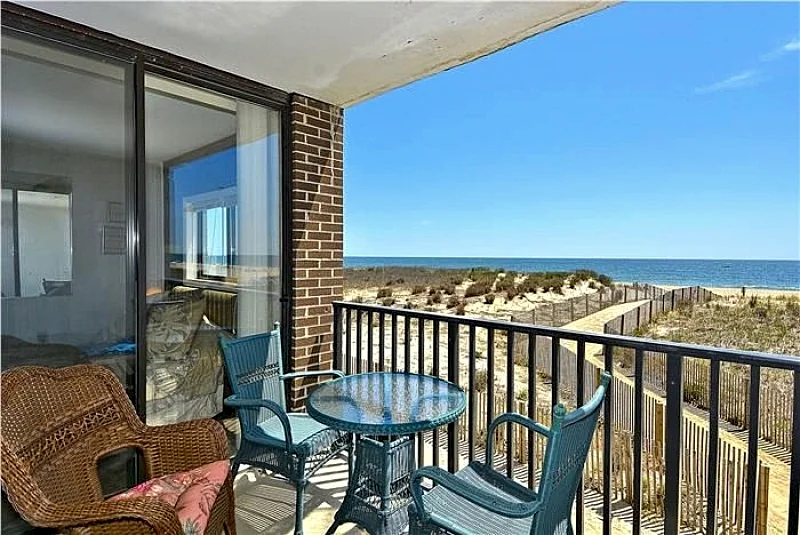 OCEAN FRONT CONDO