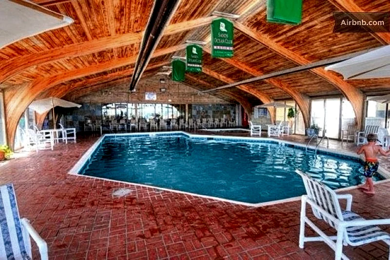 Executive Suite Condominium - Home Of The Famous Ocean Annie's Beach Bar