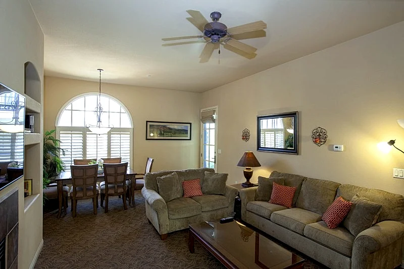 #207- Charming 2 Bedroom/2 Bath