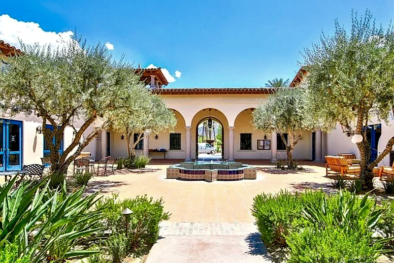Beautiful Upstairs 3 Bedroom 3 Bath Villa | California Vacation Villas