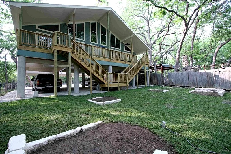 GuadalupeRiverDuplex is on major tubing section of Guadalupe