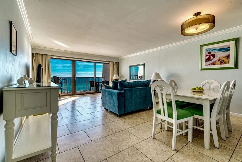 B604 | Beachfront with Beach Service, Pool, & WiFi
