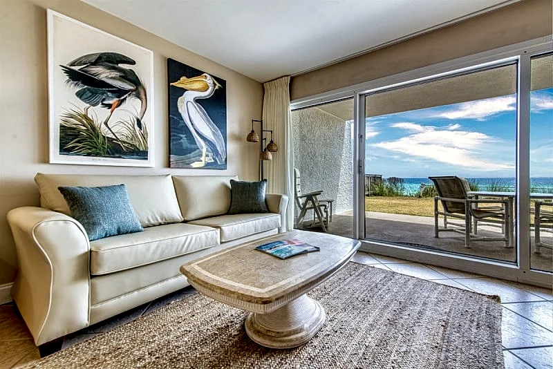 D104 | Beachfront with Beach Service, Pool, & WiFi