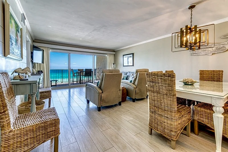 C302 | Beachfront with Beach Service, Pool, & WiFi