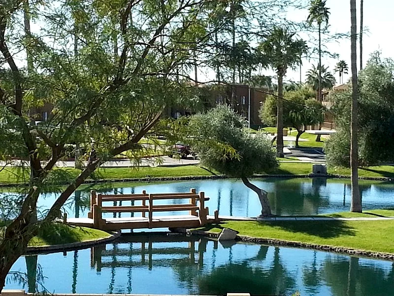 Stunning Water Views, Fountains and Park Views, Gated, Great Location