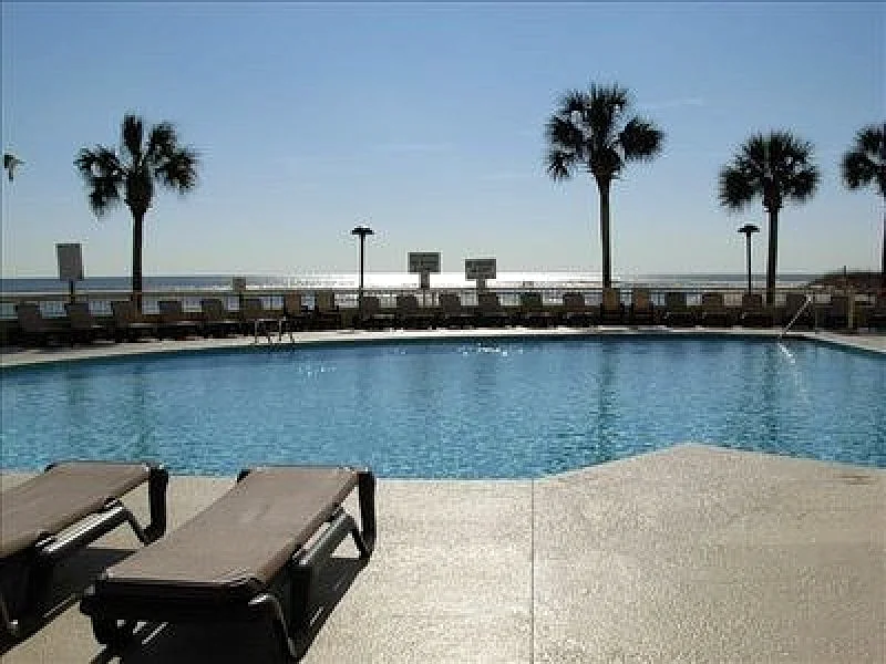 15th Floor Penthouse 2BR/2BA