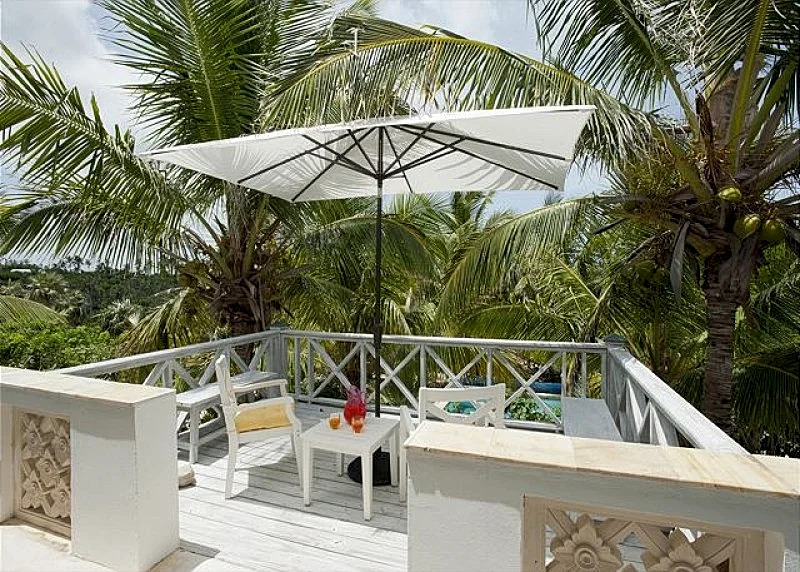 Private Beachfront Estate with 2 Pools, Home Theater, on Pink Sand Beach!