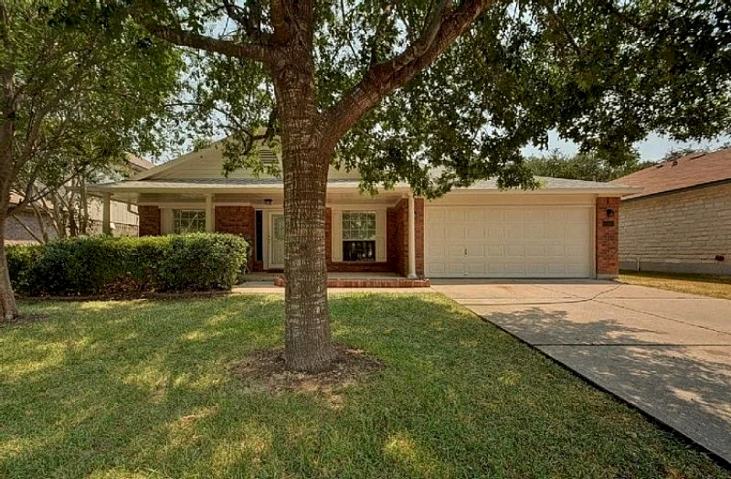 4 Bedrooms 2 Bathrooms House 13371 Amasia Dr Austin