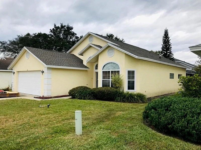 4 Bed two Bath Home in Davenport with Pool and Spa and Private Back yard.