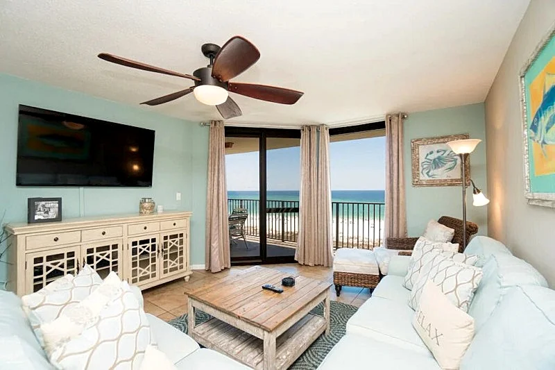 GREAT RATES! BOOK NOW AND SAVE!*BEACH FRONT*9th Floor Unit 6912