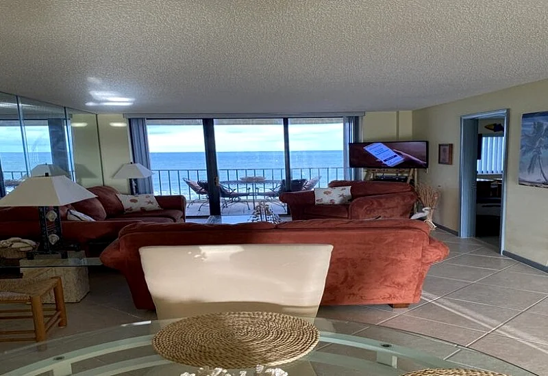 Oceanfront Bliss at Ocean Harbor South, 2BR/2BA Condo on Hutchinson Island