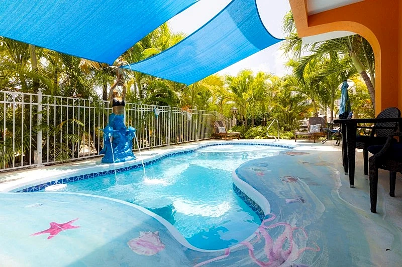 Sunset Reef 2bed/2bath with Private Pool & Dockage