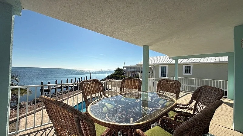 Hooked on the Blue 3 Bedroom 2 Bath Marathon Ocean