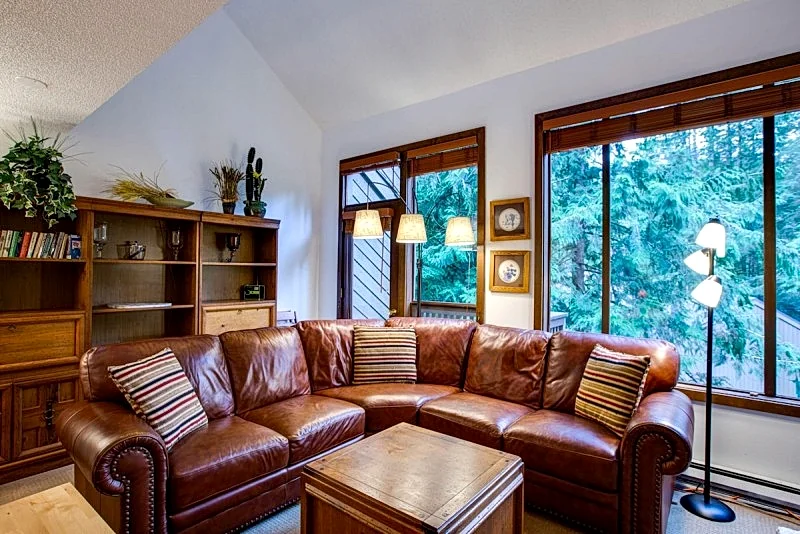 Snowater Condo #31 - Fireplace - WiFi - Sleeps 4