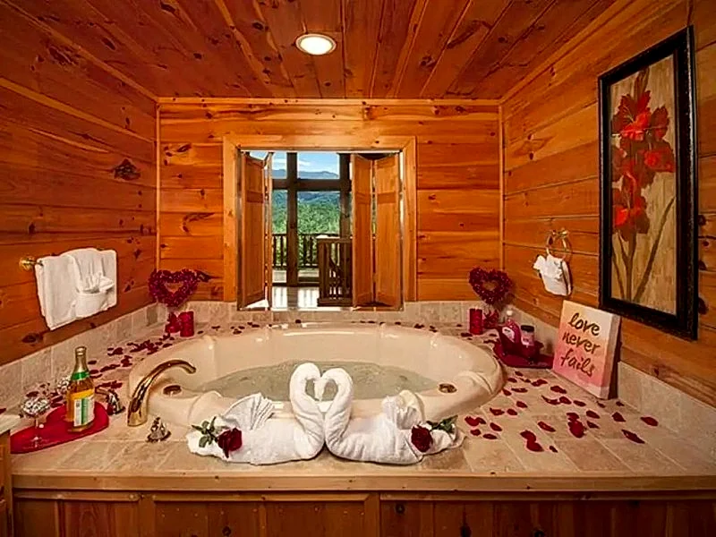Picture Perfect (2 BR)
