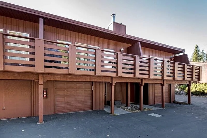 3BR near Squaw, River & Tahoe: Alpine Ski Resort Vacation Rental in Olympic Valley, California, United States — photo 2