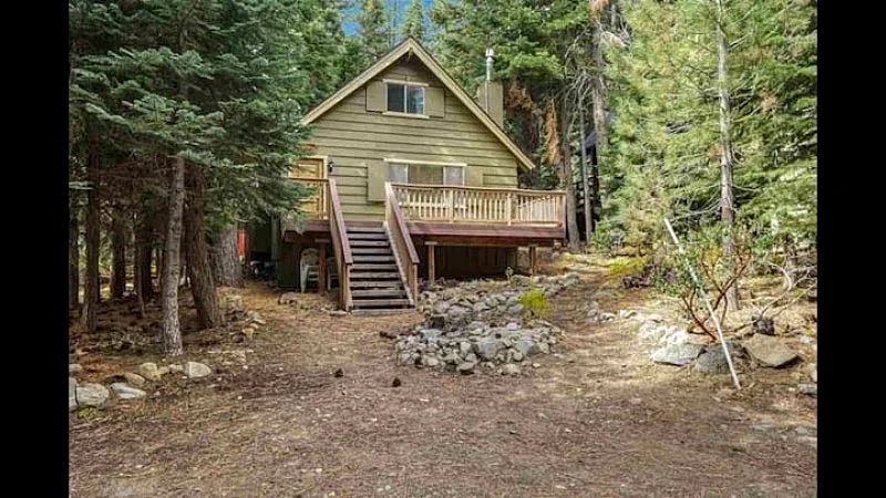 Tahoma Vacation Rentals | 3BR Cozy Cabin AVAILABLE NOW for 30+ night stays in Tahoma, California, United States — photo 5