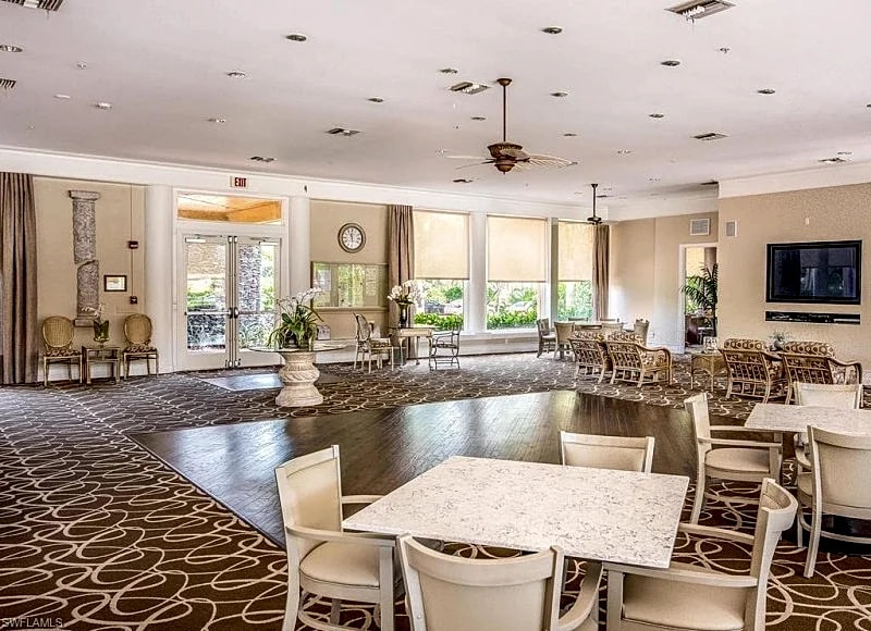 Hidden Lake DR | Naples Vacation Condo in Naples, Florida, United States — photo 4