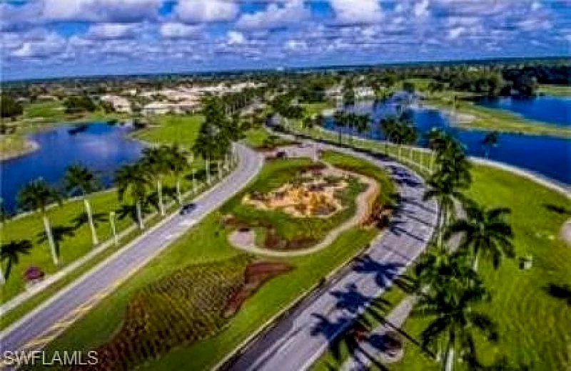 Naples Vacation Condo | Twelve Oaks CIR in Naples, Florida, United States — photo 2
