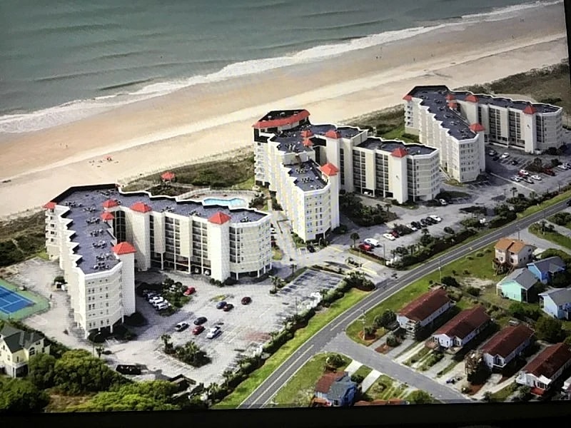 GREAT OCEAN & POOL VIEW, 2 BR/2 BATH CONDO, ST. REGIS RESORT, N. TOPSAIL BEACH,N in North Carolina, United States — photo 3