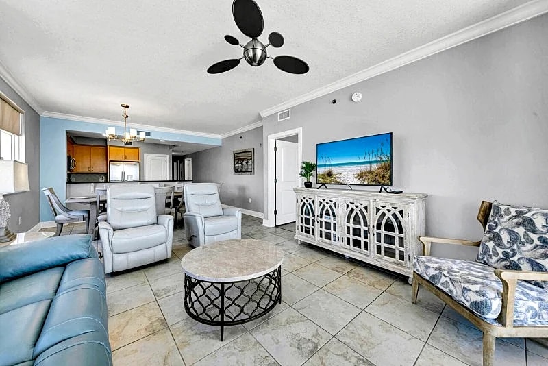 Azure 618 in Okaloosa Island, Florida, United States — photo 4