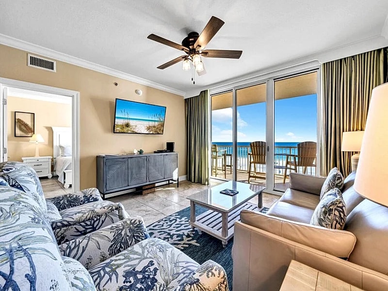 Azure 416 in Okaloosa Island, Florida, United States — photo 4