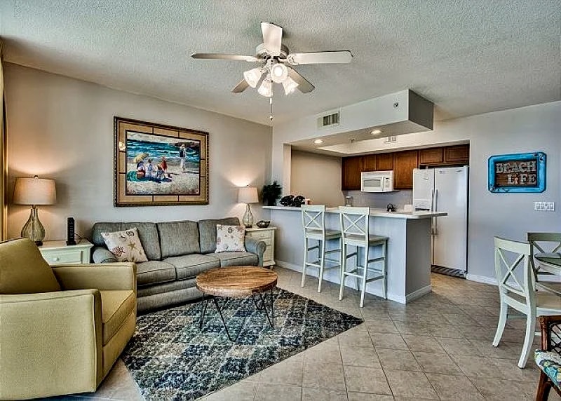 Destin West Pelican 606 in Okaloosa Island, Florida, United States — photo 2