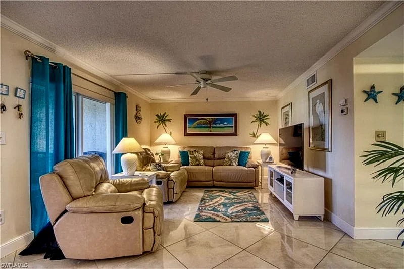 Hickory Blvd Vacation Condo | Bonita Springs Vacation Rentals in Bonita Springs, Florida, United States — photo 3