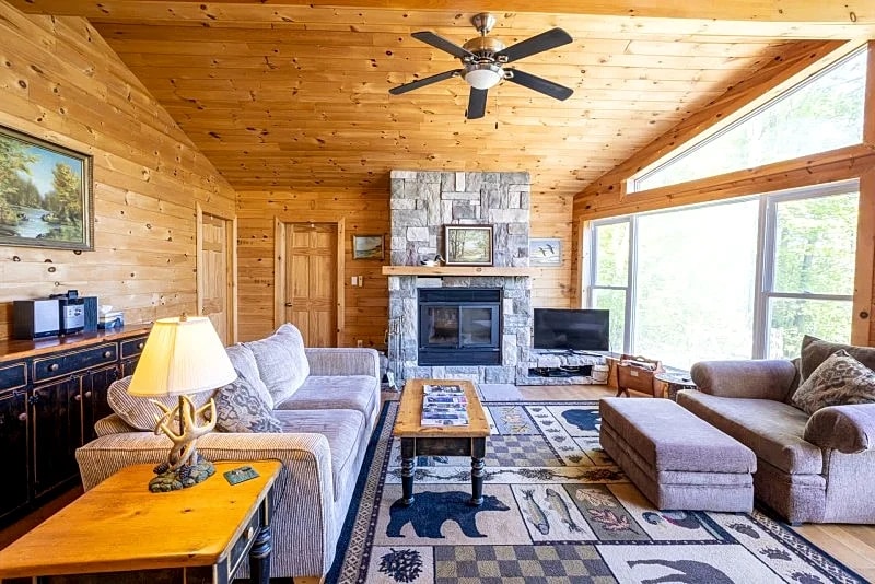 Kawagama Lake Cottage #342 with Panoramic Views in Algonquin Highlands, Ontario, Canada — photo 2