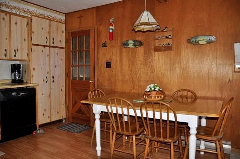 Cottage #834 in South Algonquin, Ontario, Canada — photo 5