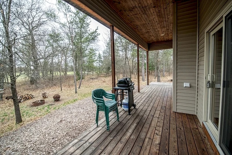 GOLFER'S RETREAT ON LAKE ARROWHEAD GOLF COURSE in Nekoosa, Wisconsin, United States — photo 2