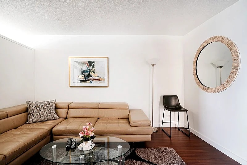 3 BEDS 2 BATHS - MURRAY HILL in New York City, New York, United States — photo 2