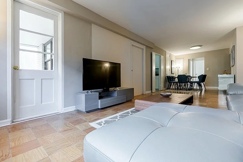UPPER EAST SIDE - 3 BEDROOMS / 2 BATHROOMS in New York City, New York, United States — photo 5