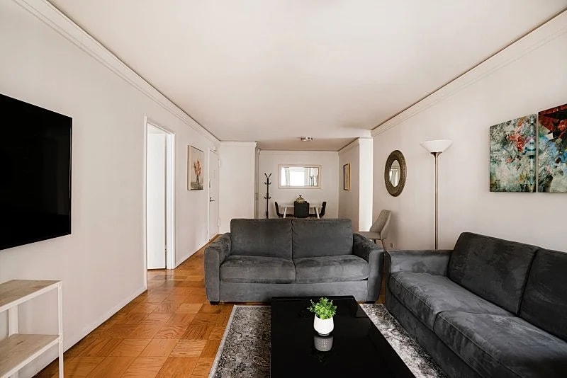 COLUMBUS CIRCLE: 3 BEDS 2 BATHS WITH PRIVATE BALCO in New York City, New York, United States — photo 5