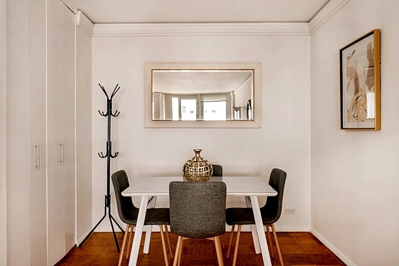 COLUMBUS CIRCLE: 3 BEDS 2 BATHS WITH PRIVATE BALCO in New York City, New York, United States — photo 4