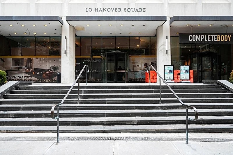 2 BEDROOMS IN FINANCIAL DISTRICT in New York City, New York, United States — photo 2